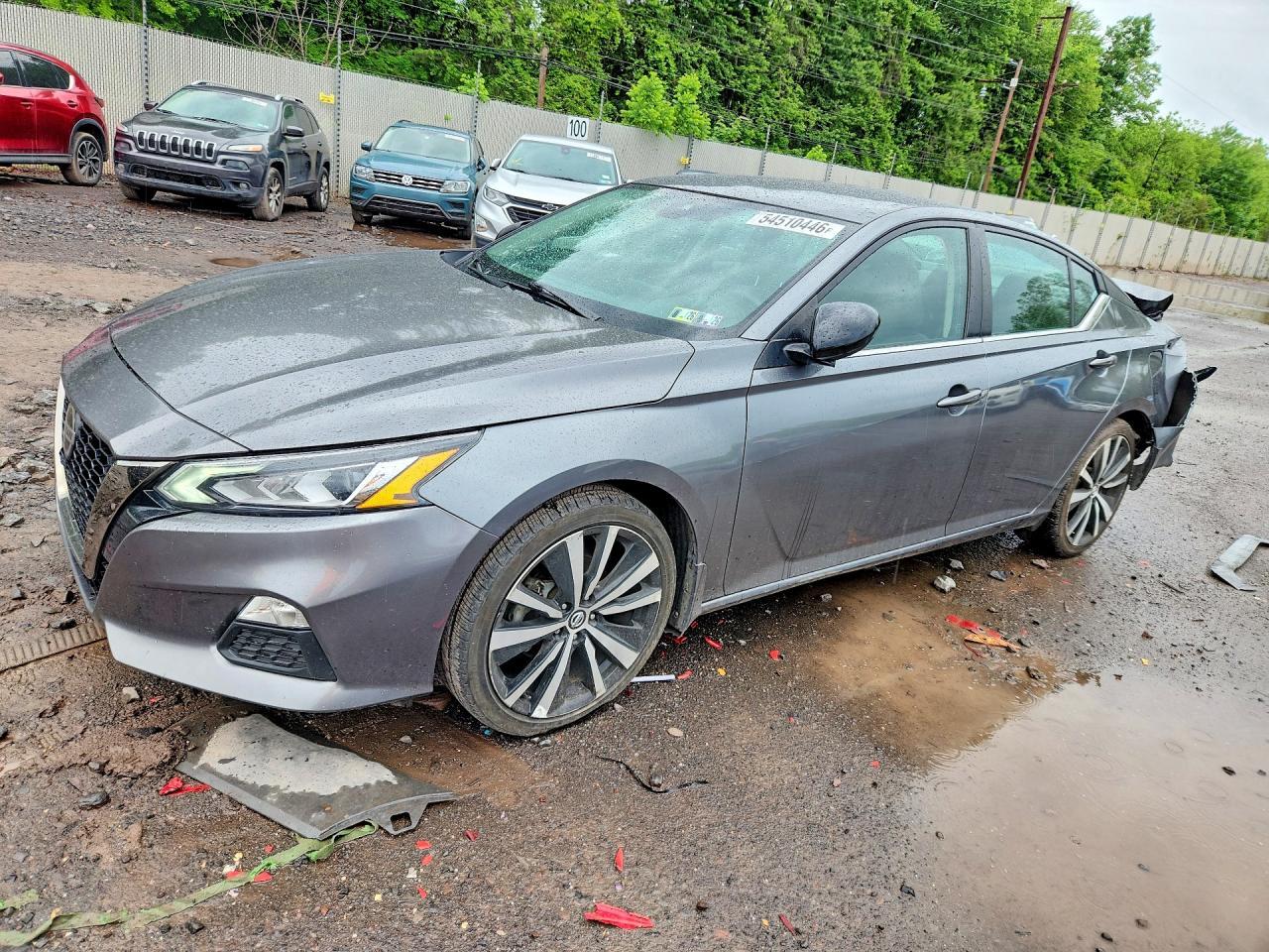 2022 Nissan Altima Sr