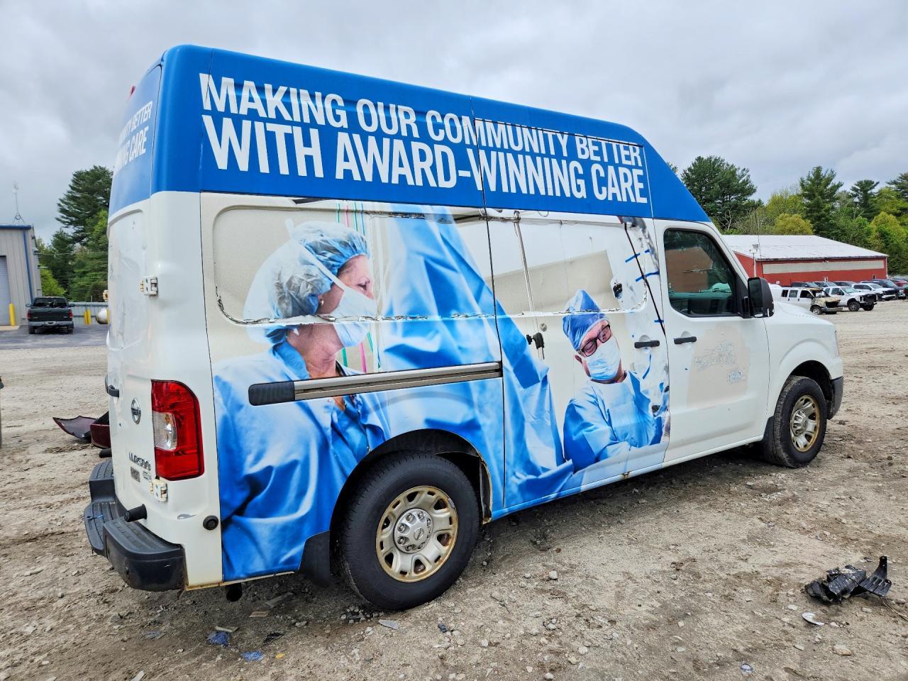2014 Nissan Nv 2500 - Image 3