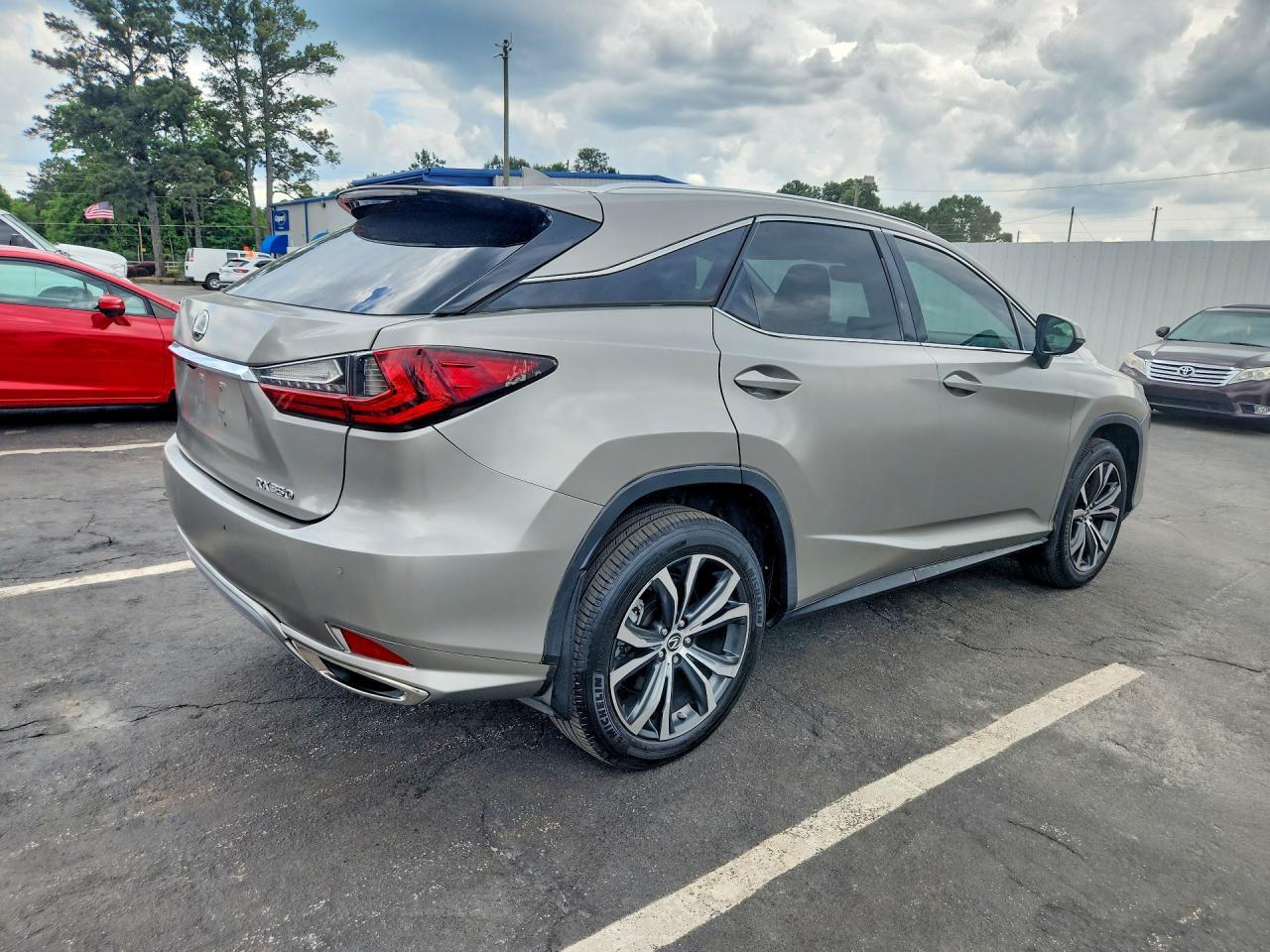 2022 Lexus Rx 350 - Image 3