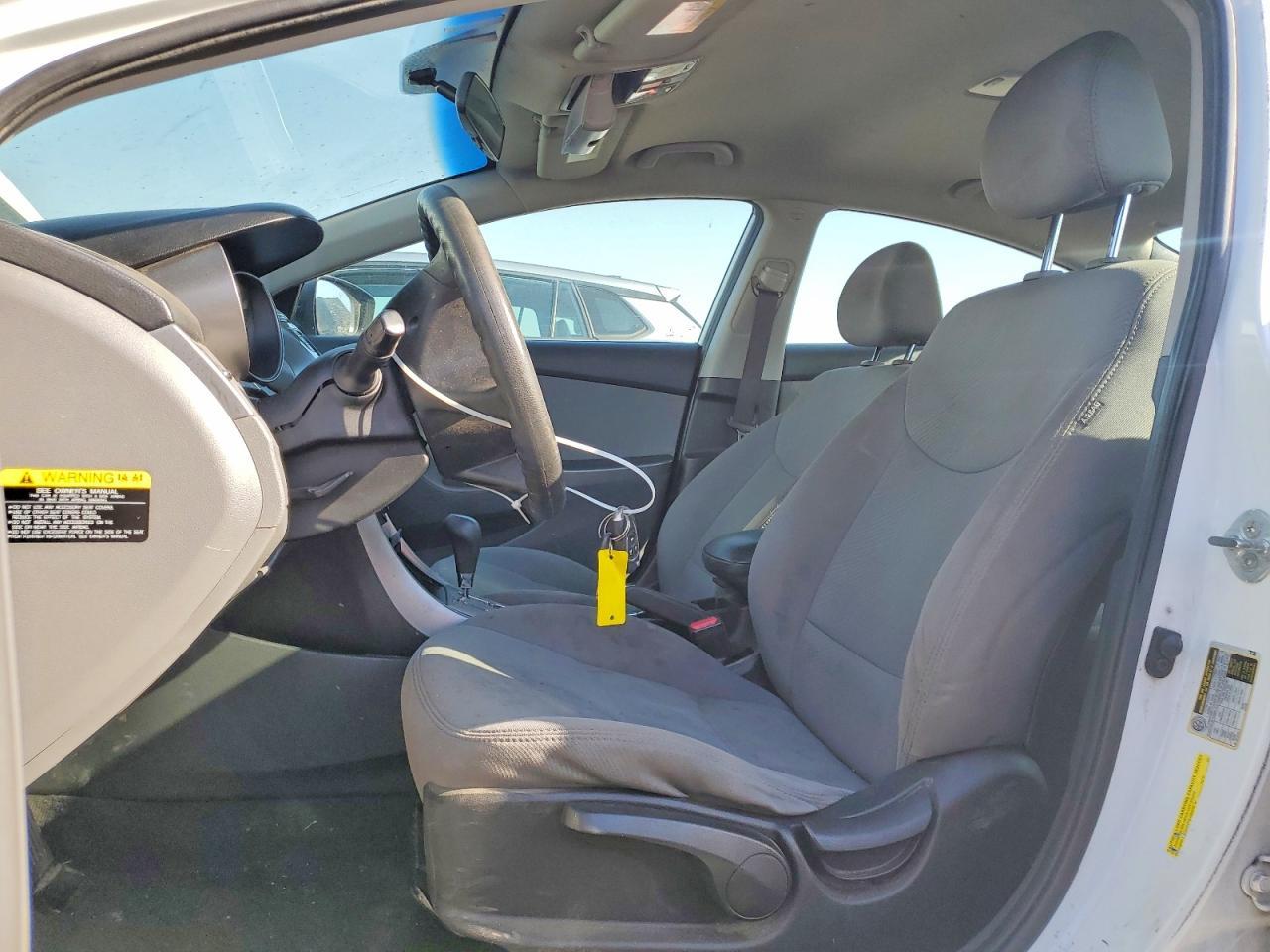 2013 Hyundai Elantra Gls - Фото 7