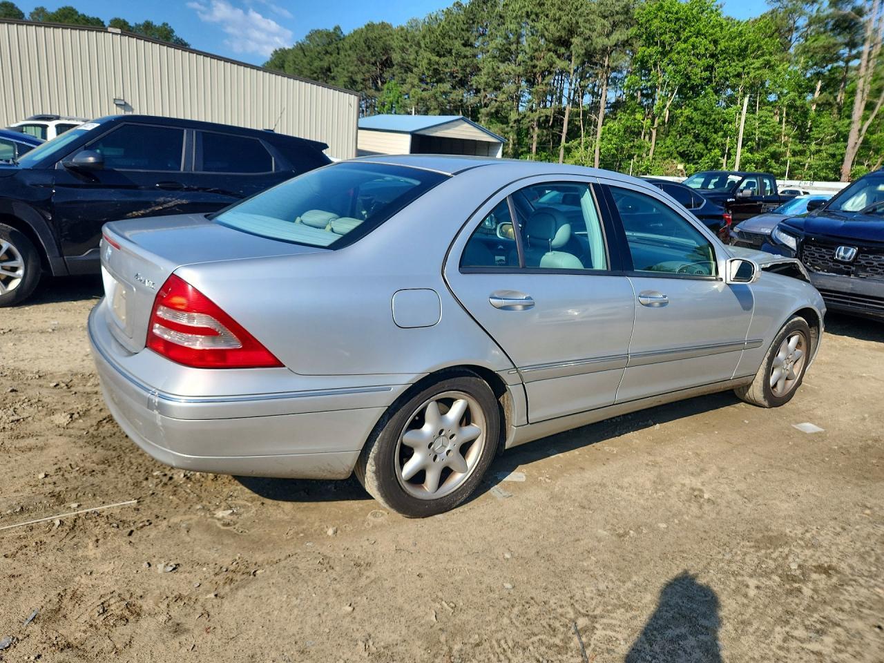 2004 Mercedes-Benz Agriculture And Farm Equipment - Фото 3