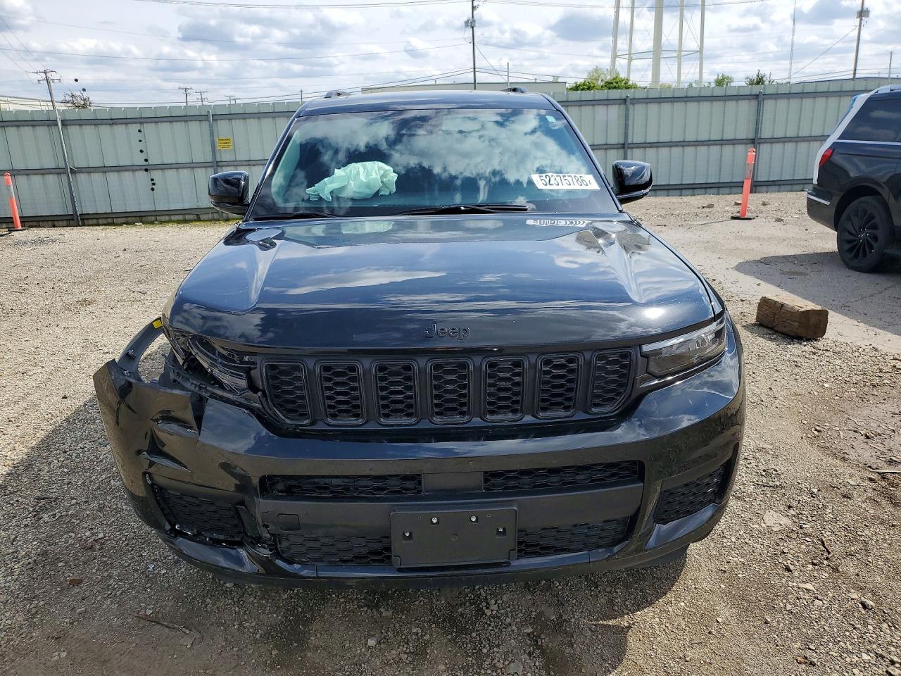 2025 Jeep Grand Cherokee L Laredo - Image 5