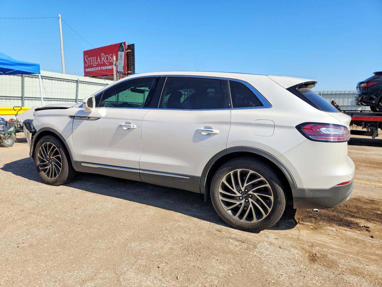 2019 Lincoln Nautilus Reserve - Фото 2