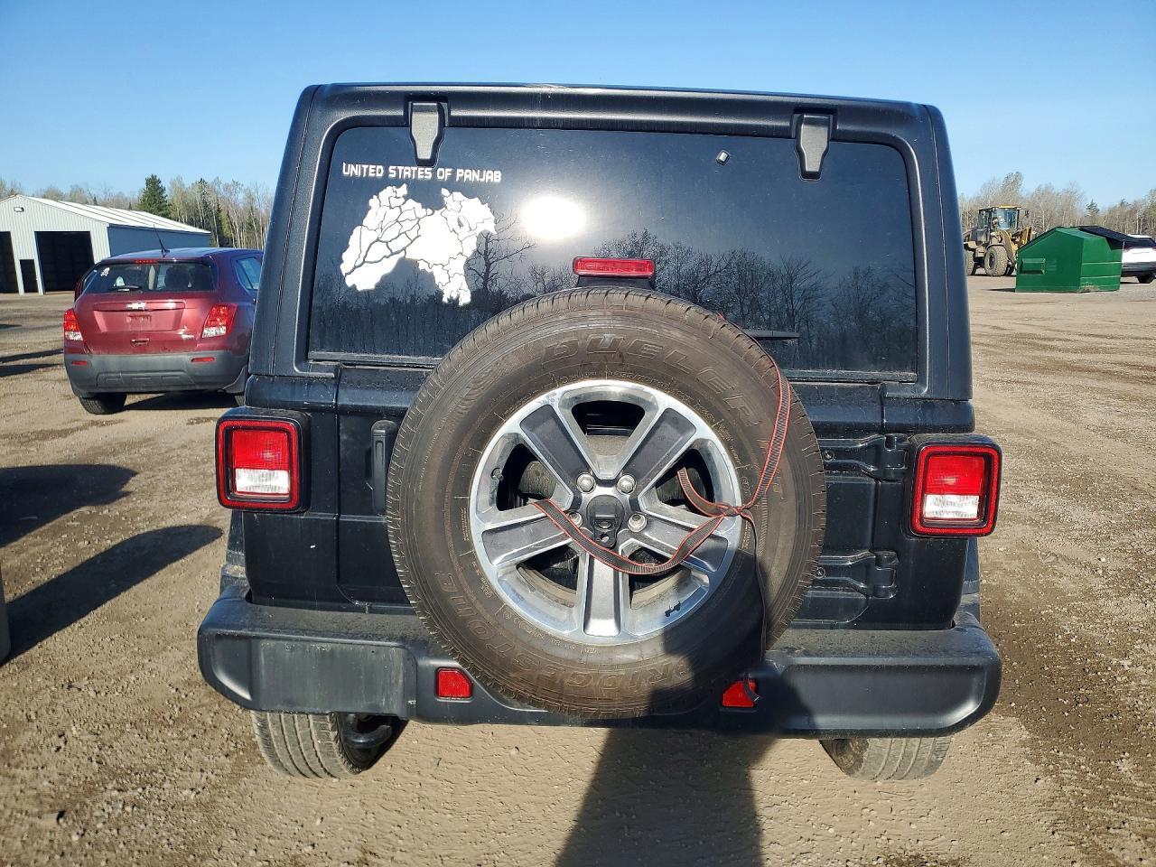 2021 Jeep Wrangler Unlimited Sahara - Фото 6
