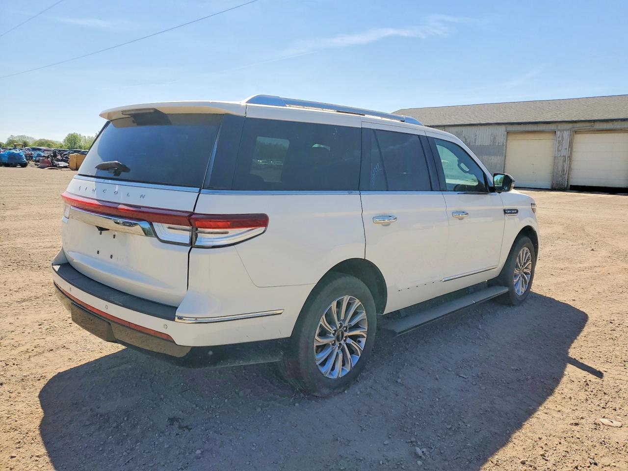 2023 Lincoln Navigator - Фото 3