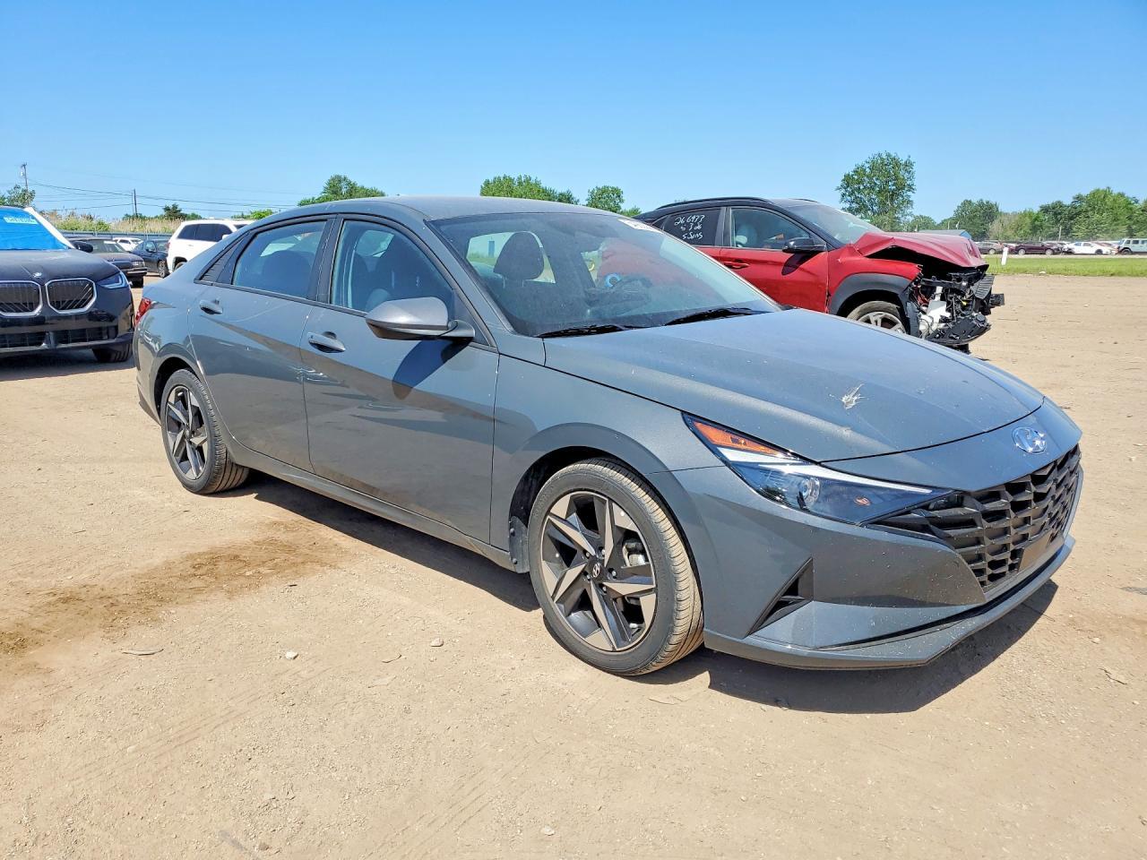 2023 Hyundai Elantra Sel - Фото 4