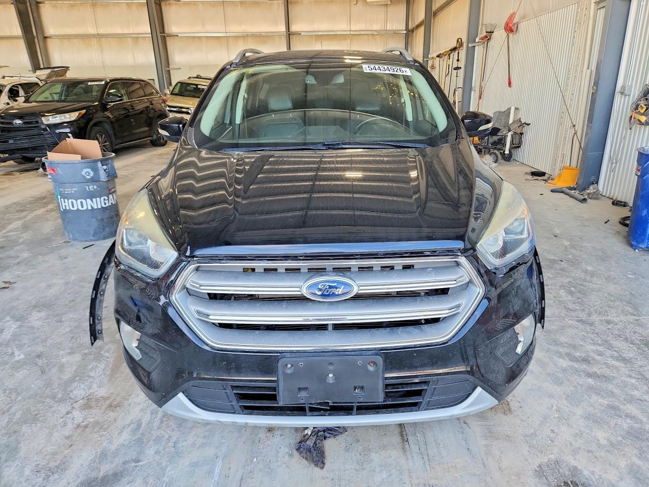 2017 Ford Escape Titanium - Фото 5