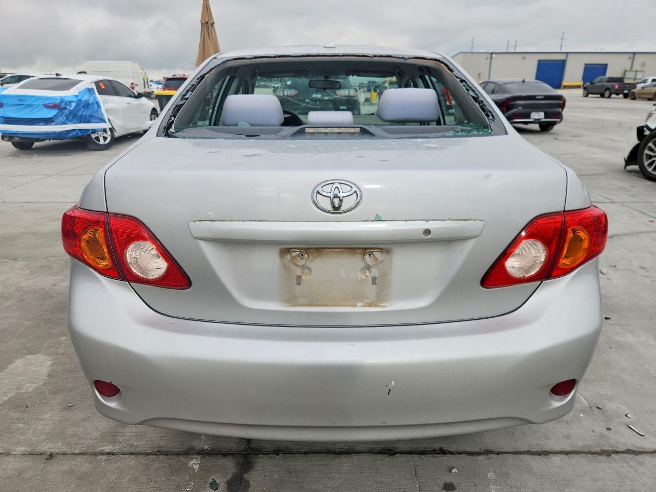 2010 Toyota Corolla - Фото 6