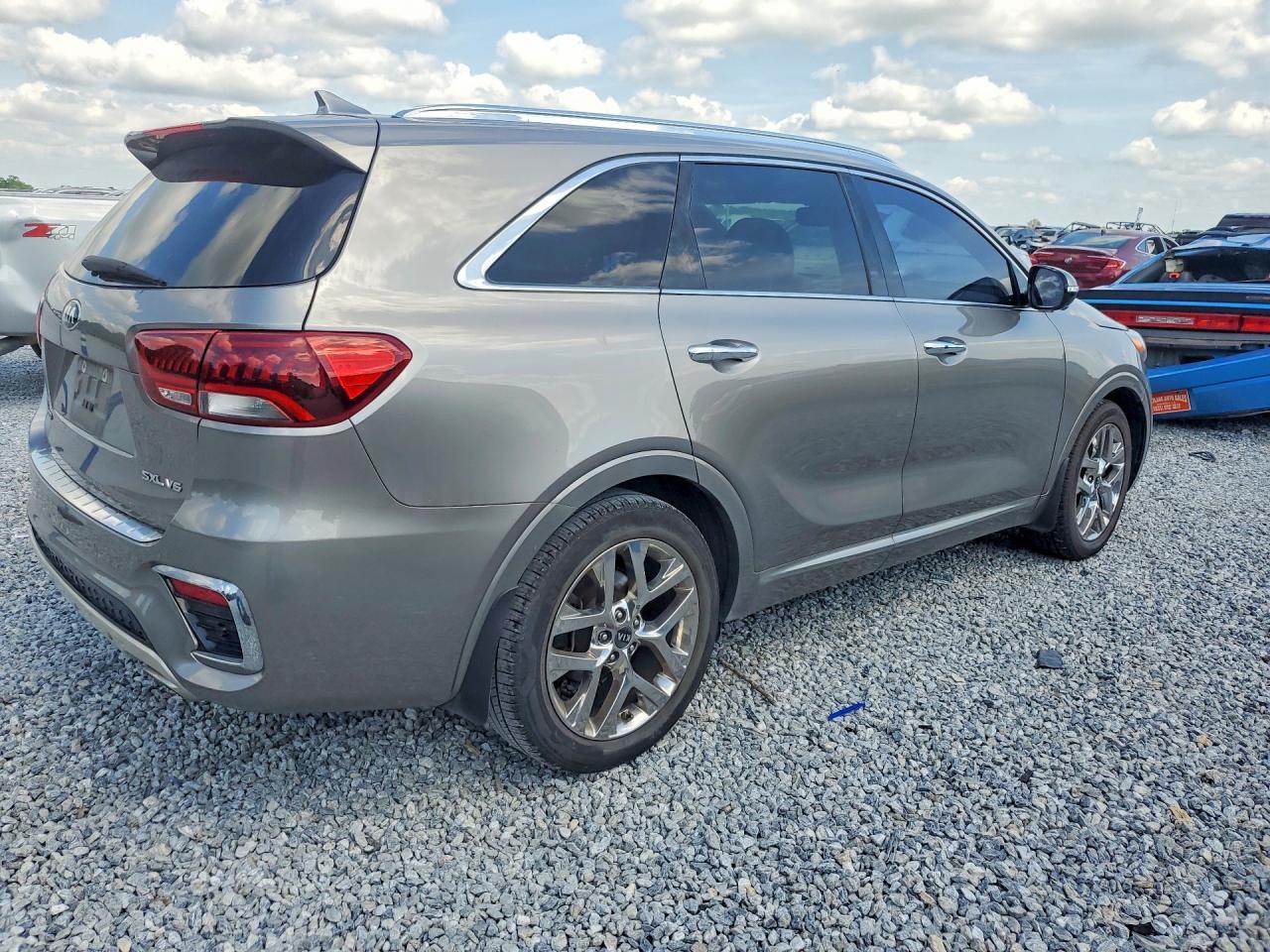 2019 Kia Sorento Sx Limited V6 - Image 3