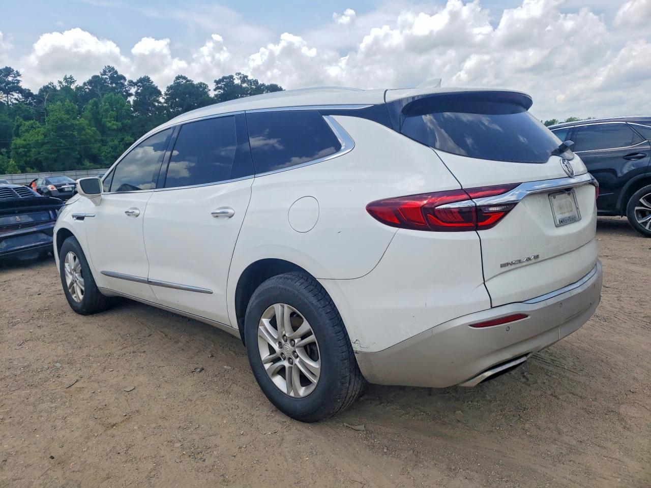 2020 Buick Enclave Essence - Фото 2