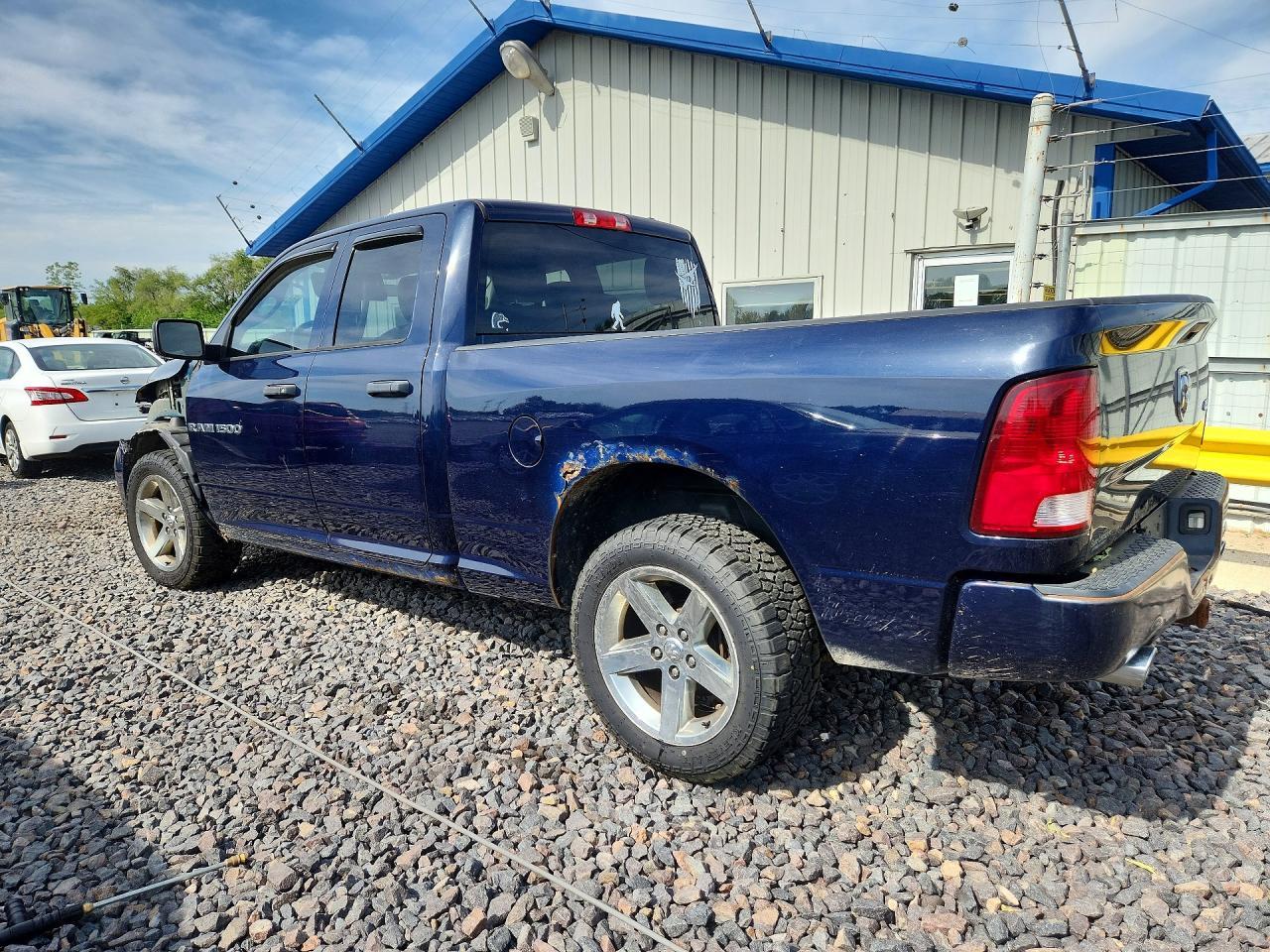 2012 Dodge Ram 1500 St - Фото 2