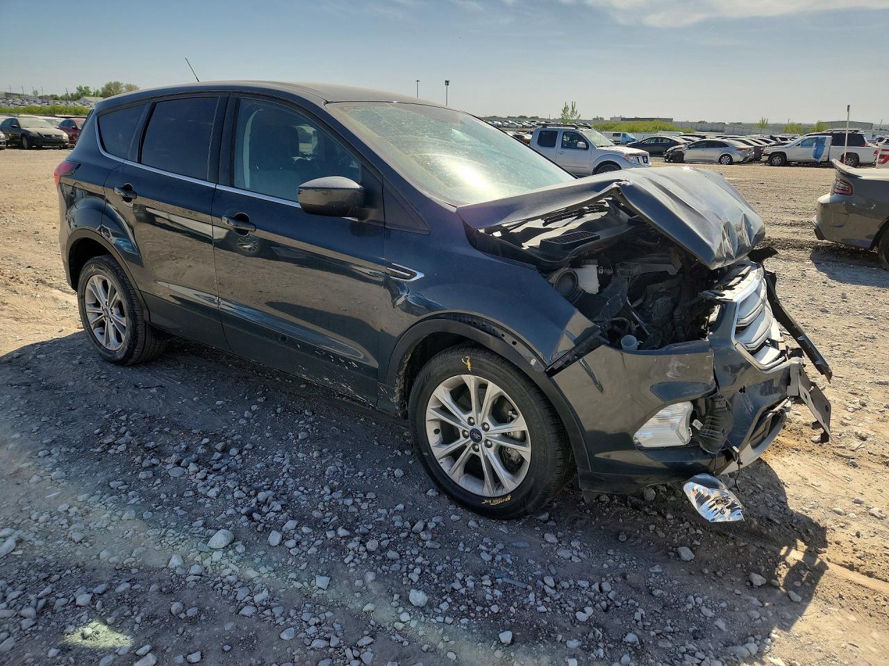 2019 Ford Escape Se - Фото 4