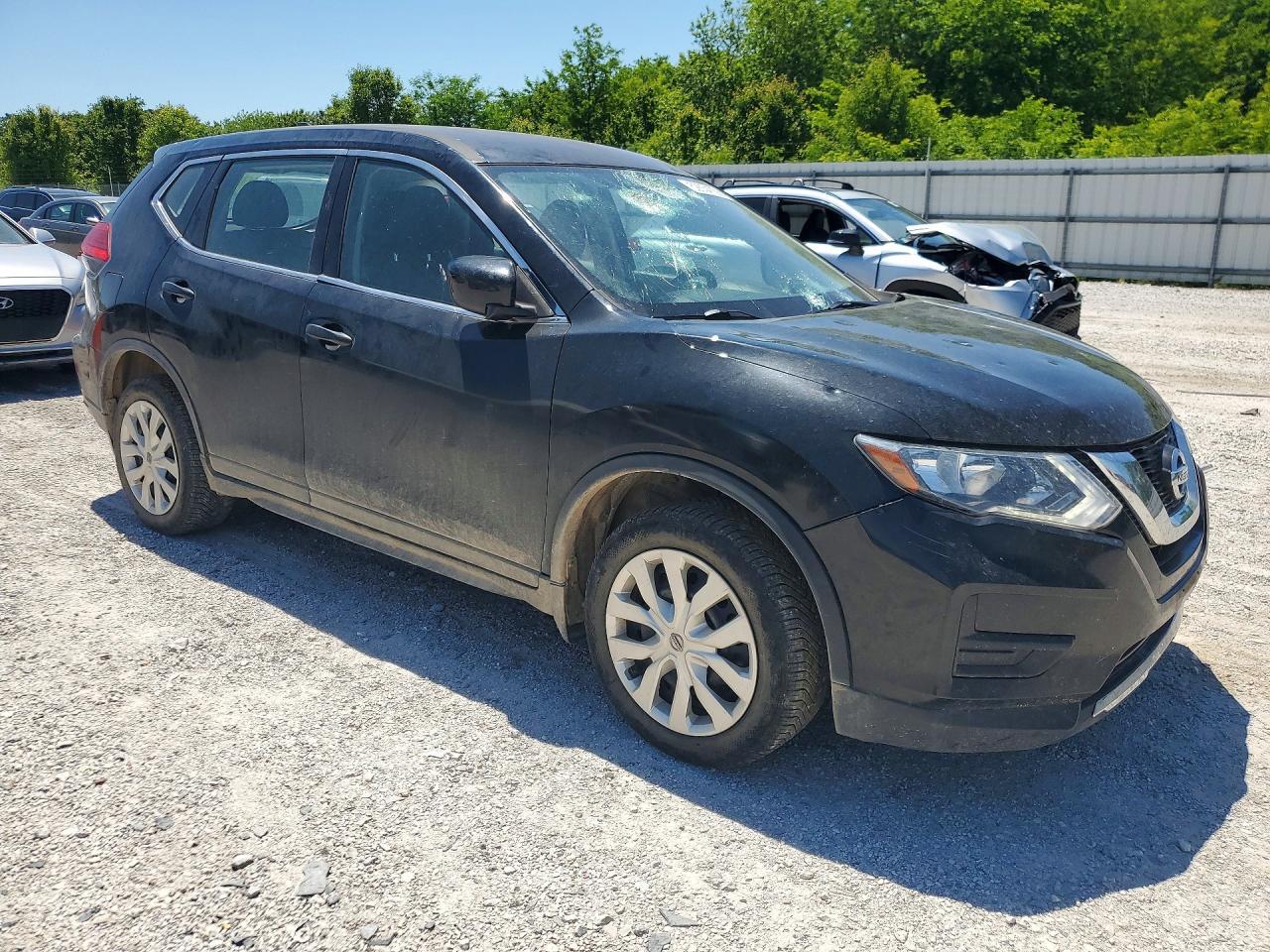 2017 Nissan Rogue S - Image 4