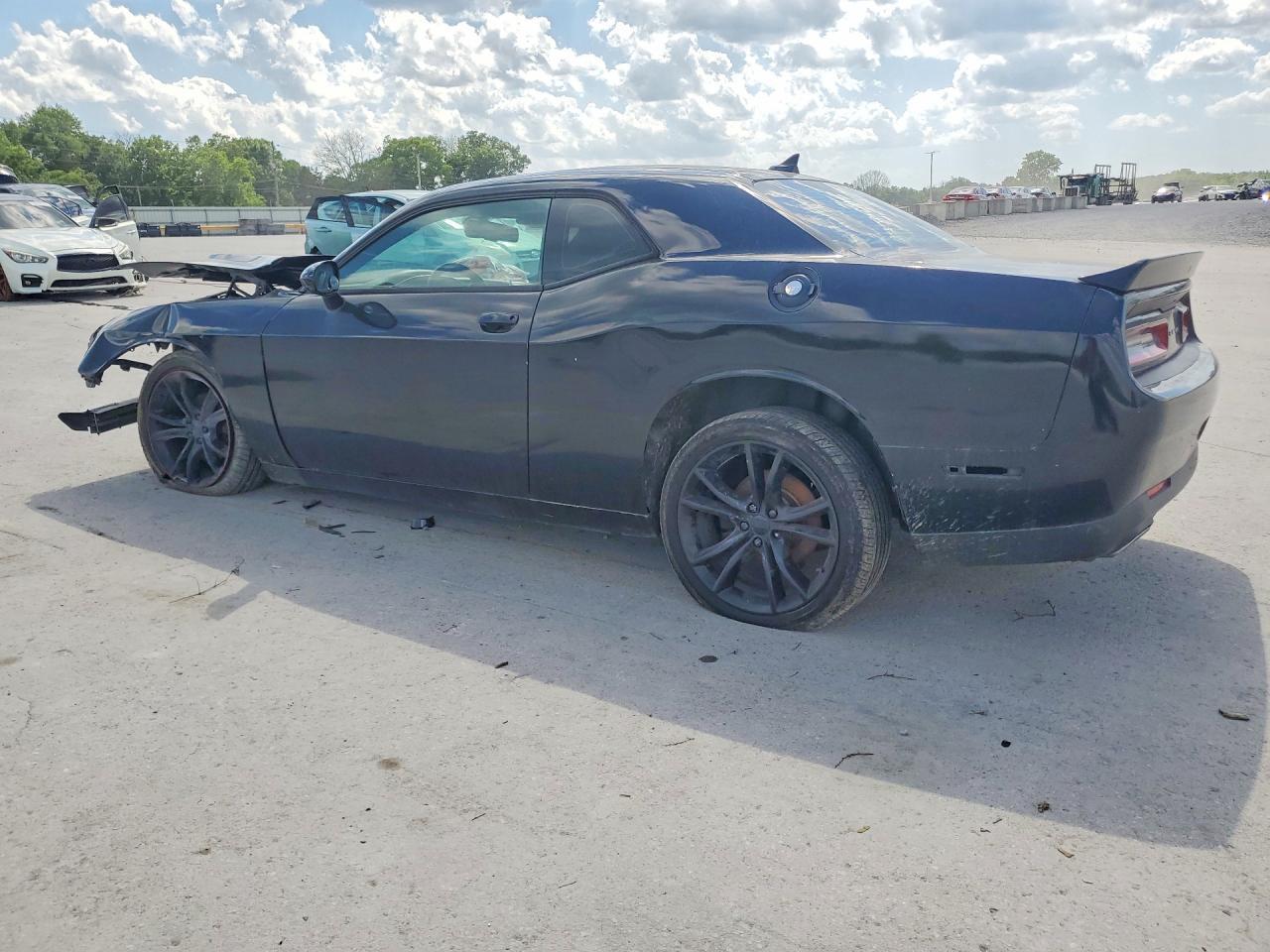 2018 Dodge Challenger Sxt - Фото 2