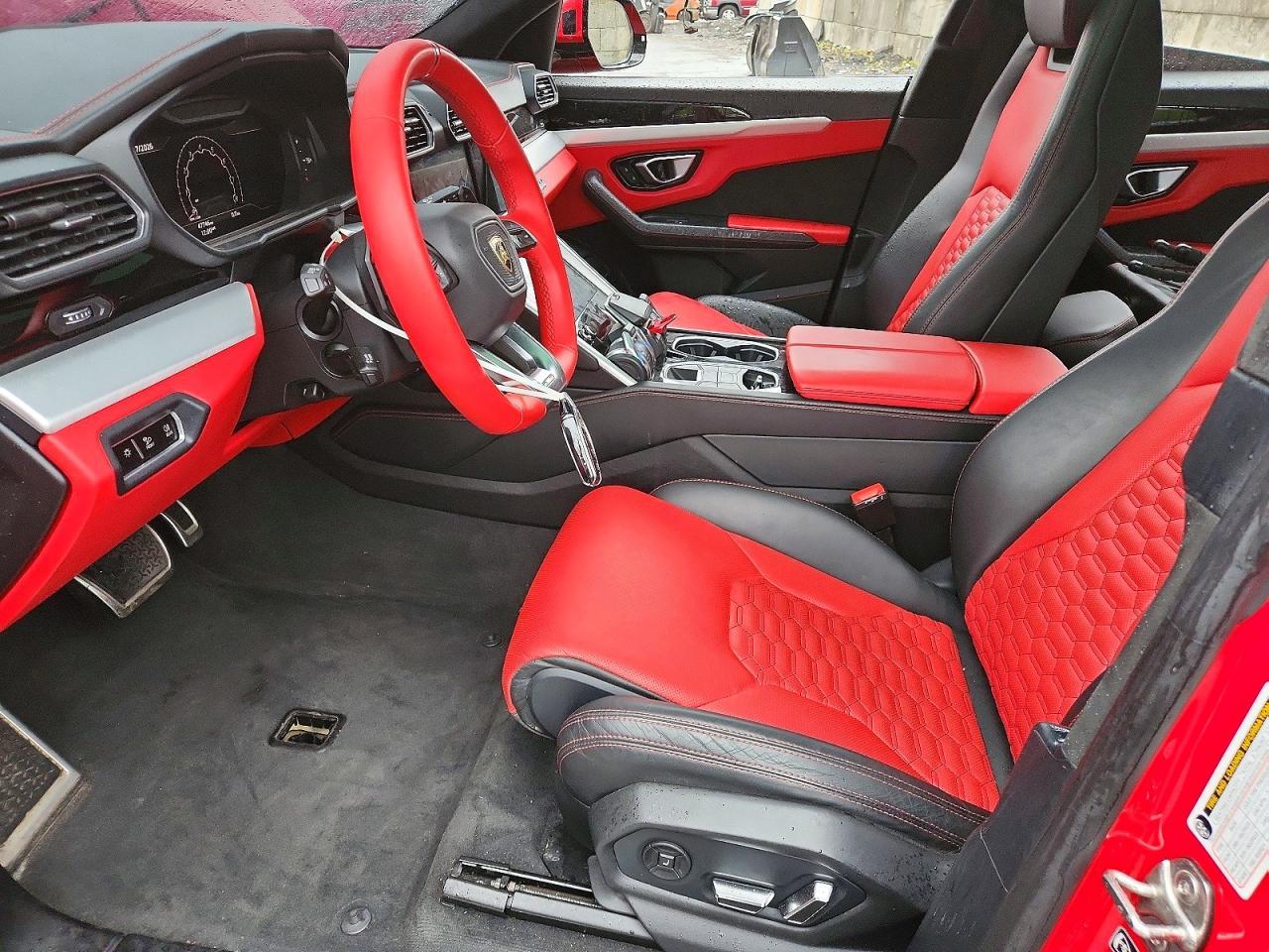 2022 Lamborghini Urus - Фото 7