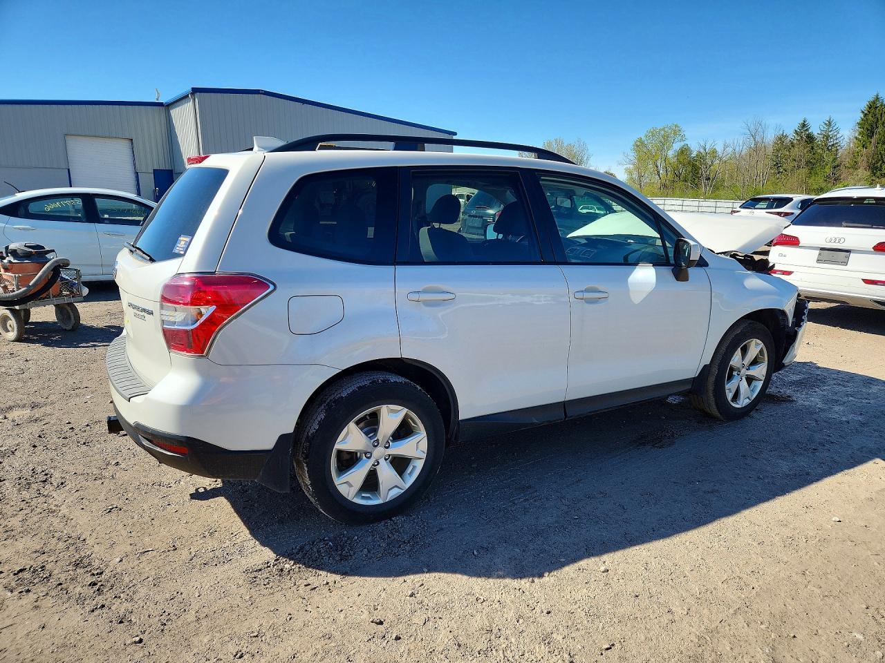 2016 Subaru Forester 2.5I Premium - Image 3