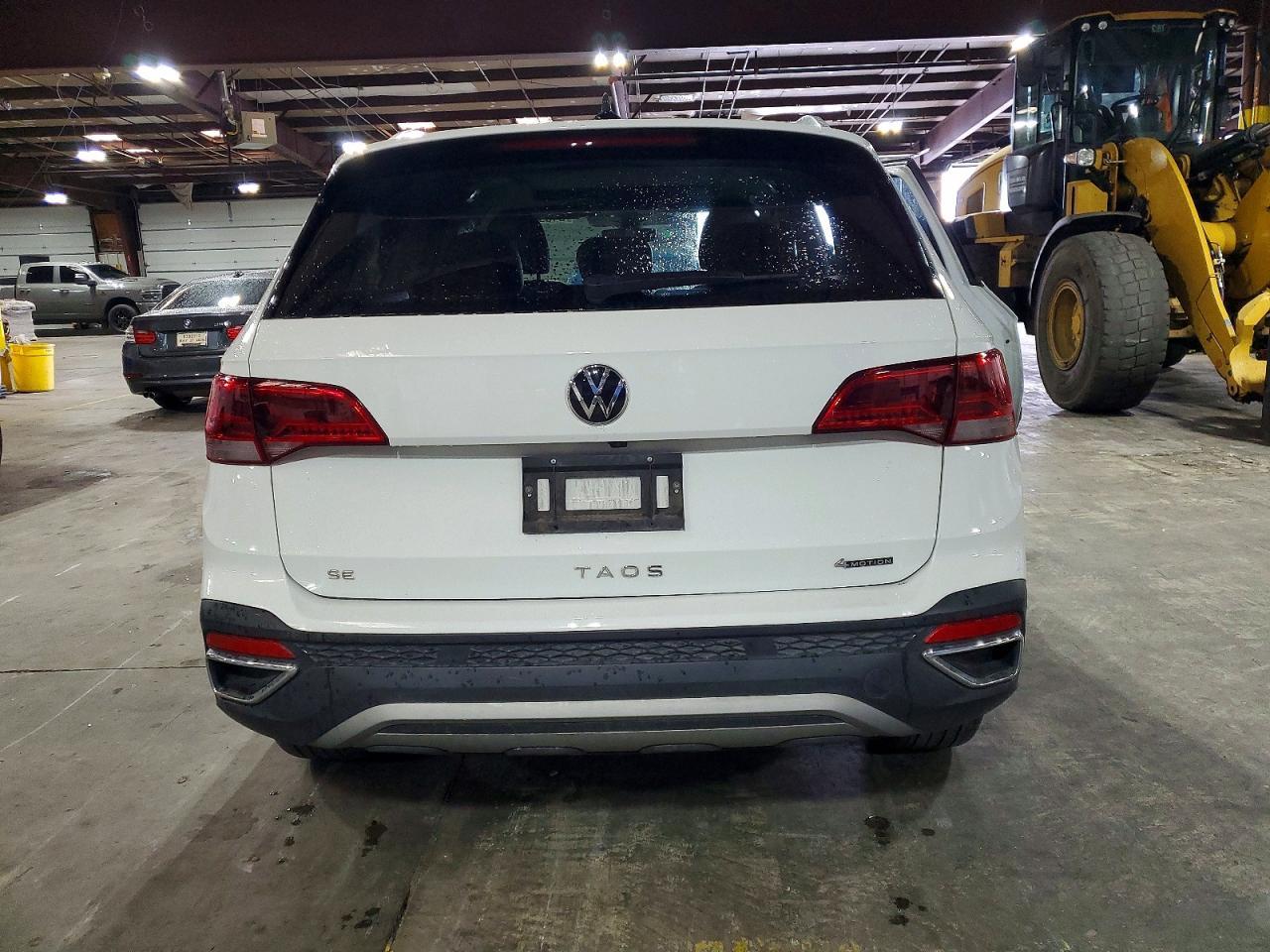 2023 Volkswagen Taos Se - Image 6