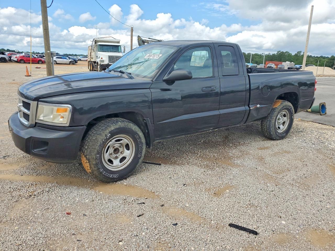 2011 Dodge Dakota St