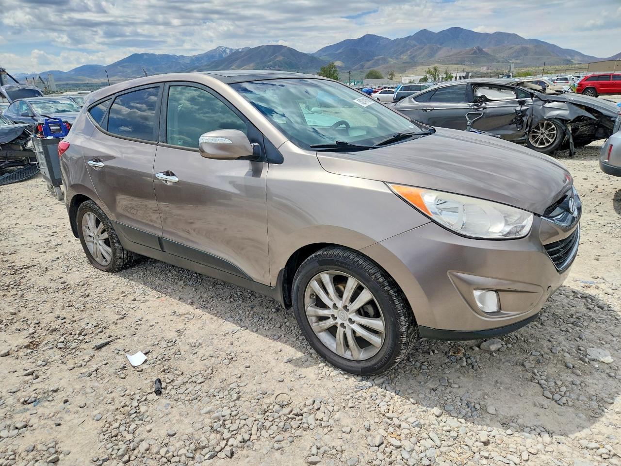 2011 Hyundai Tucson Limited - Image 4