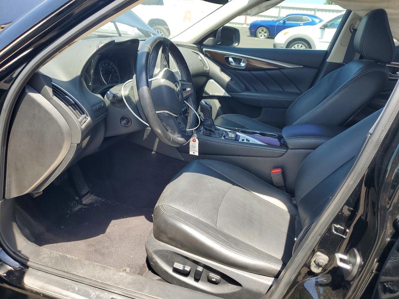2018 Infiniti Q50 3.0T Luxe - Image 7