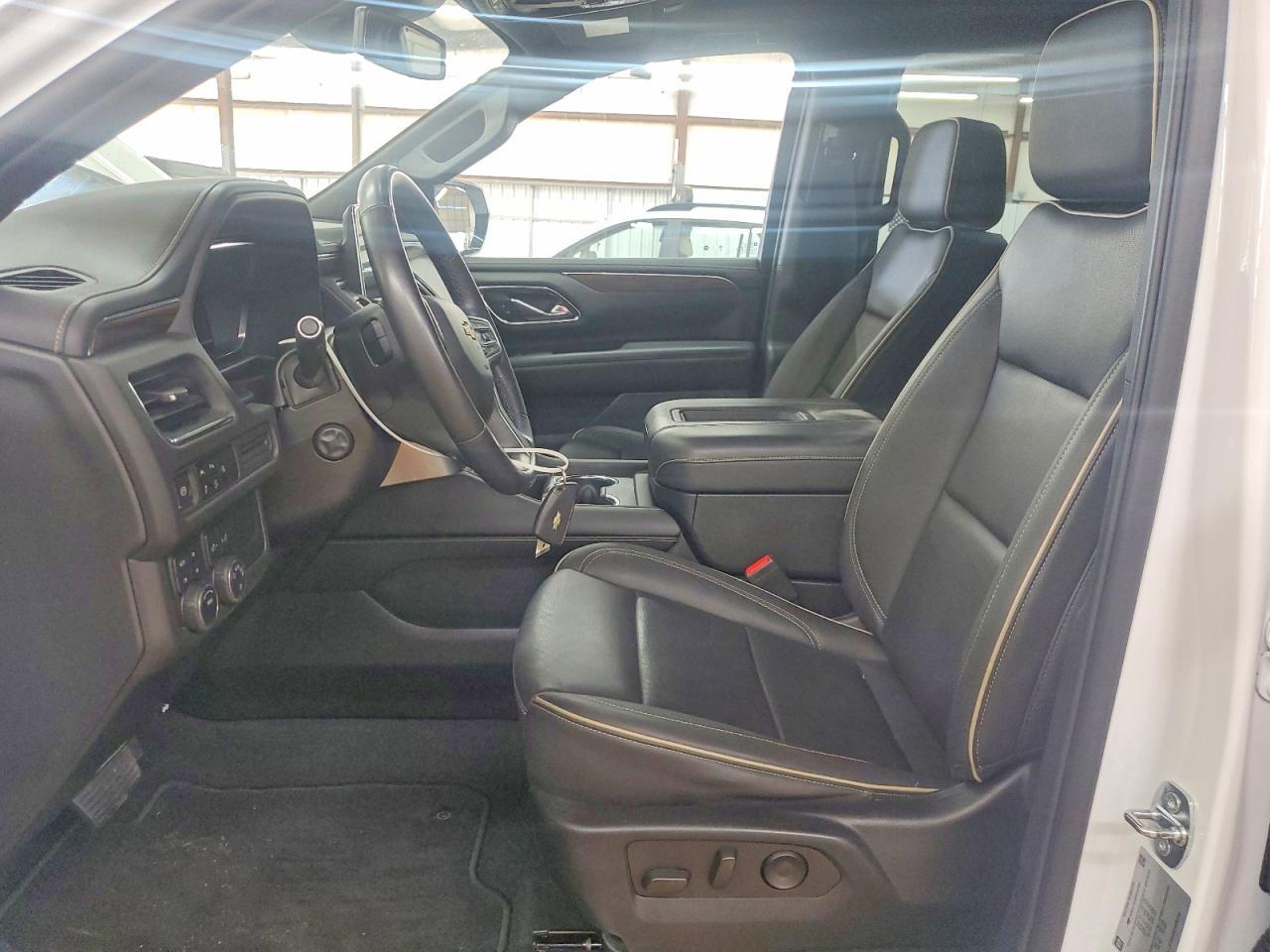2023 Chevrolet Suburban K1500 Premier - Фото 7