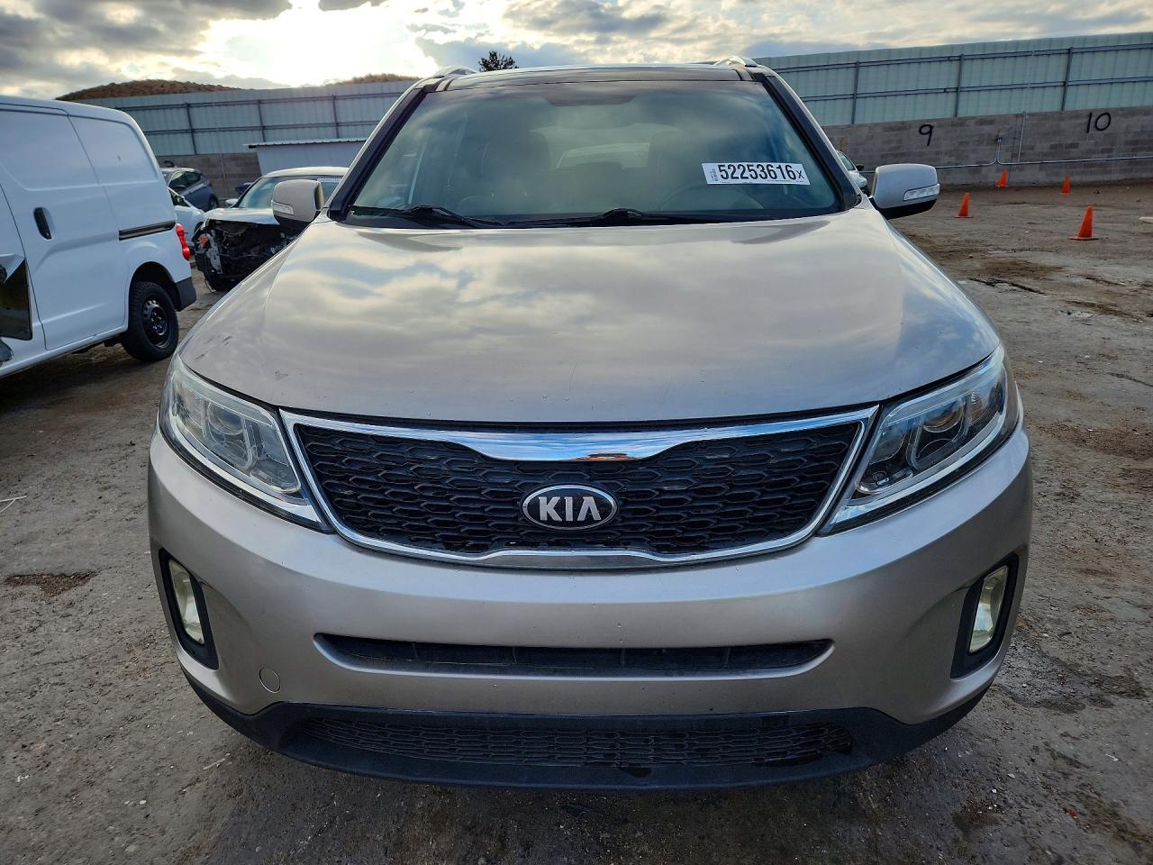 2014 Kia Sorento Ex - Image 5