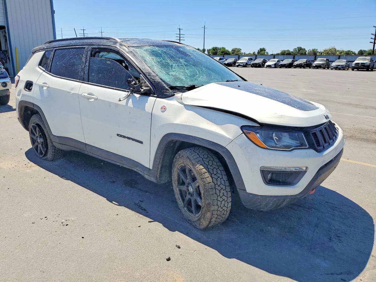 2018 Jeep Compass Trailhawk - Image 4