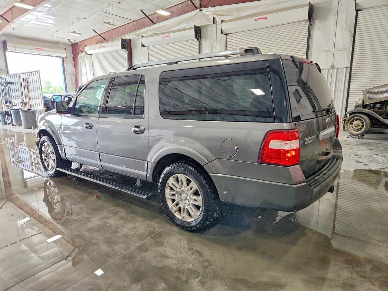 2012 Ford Expedition El Limited - Фото 2