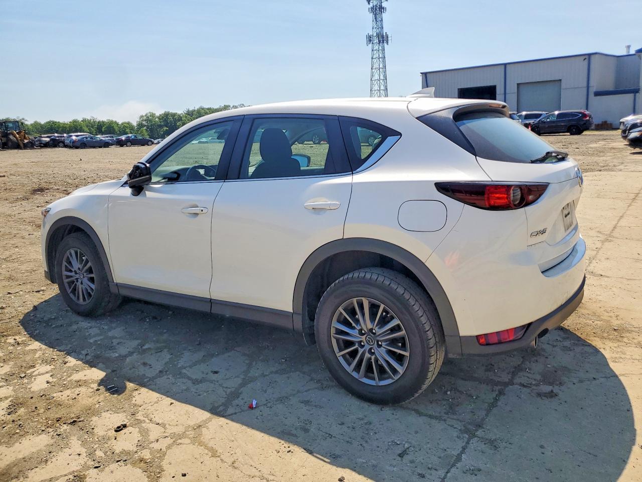 2019 Mazda Cx-5 Sport - Фото 2