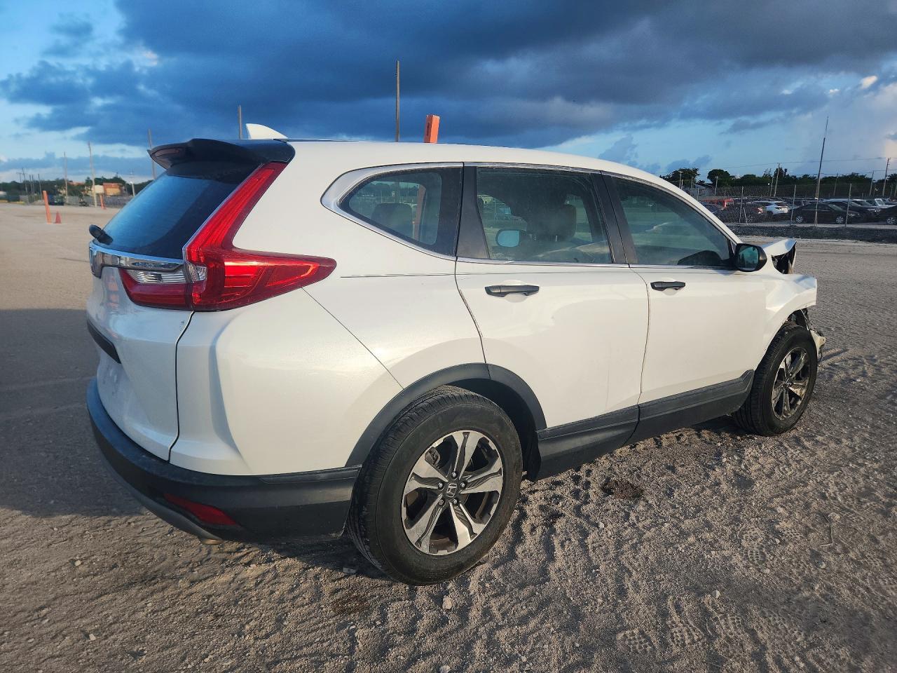 2019 Honda Cr-V Lx - Image 3