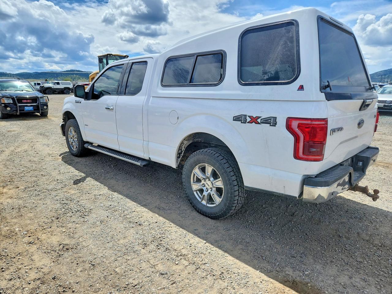 2016 Ford F150 Super Cab - Image 2