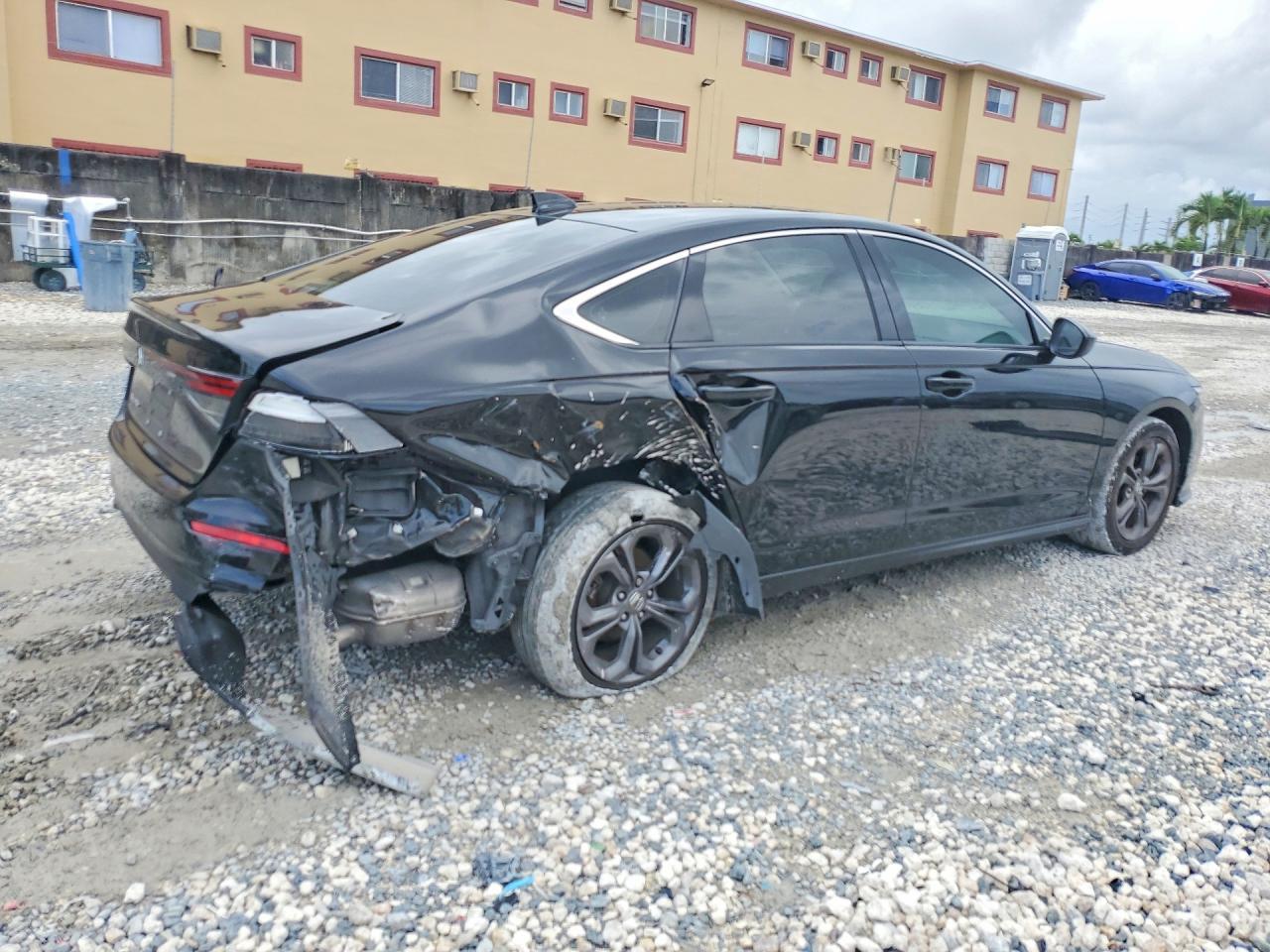 2023 Honda Accord Ex - Image 3