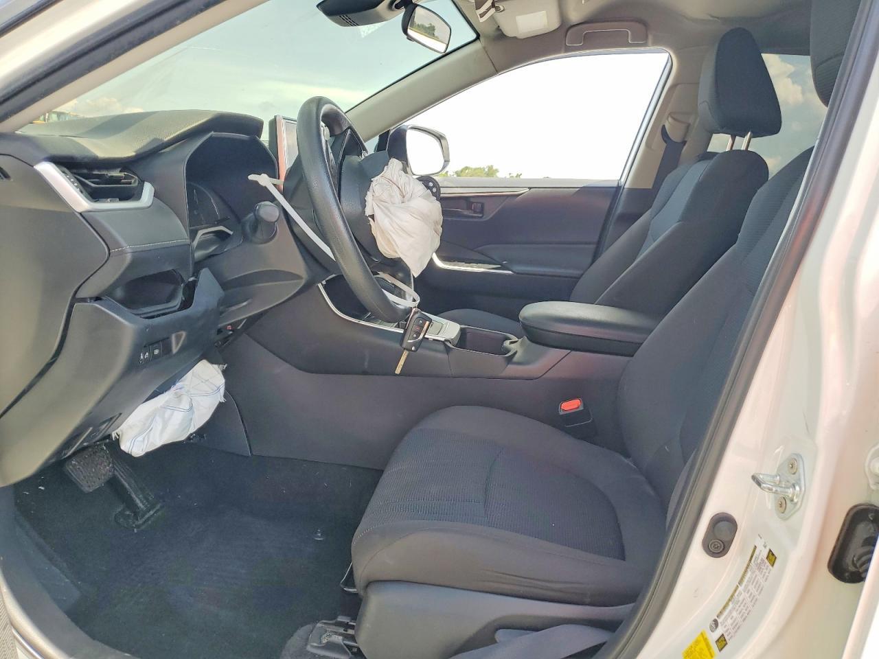 2023 Toyota Rav4 Le - Фото 7