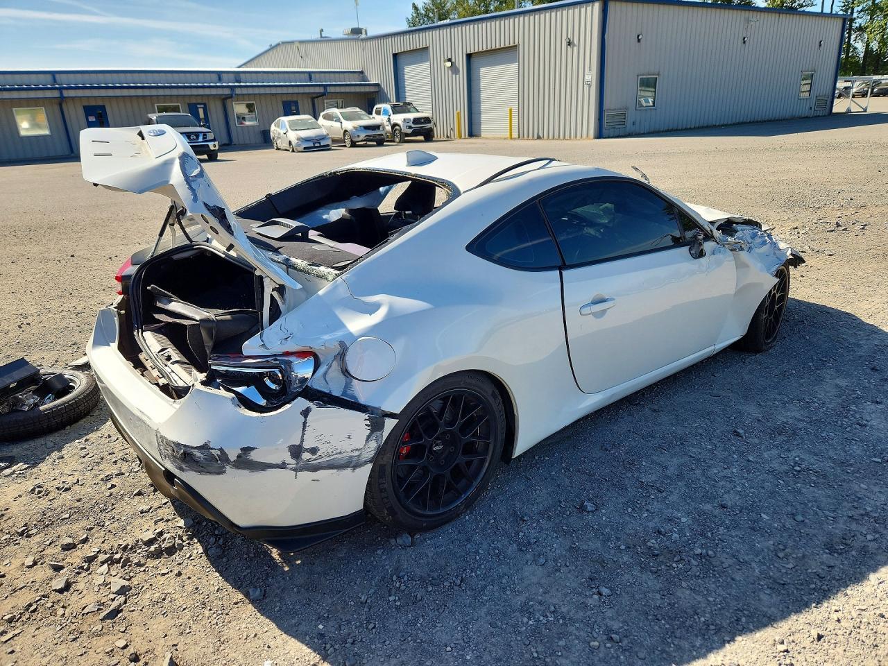 2017 Subaru Brz 2.0 Limited - Фото 3