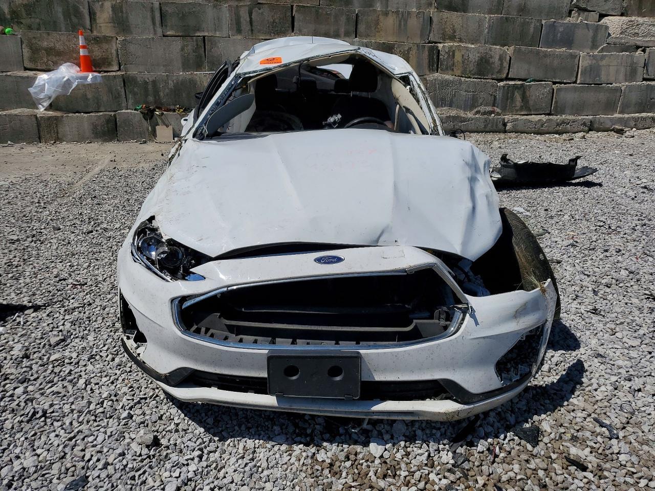 2019 Ford Fusion S - Фото 5
