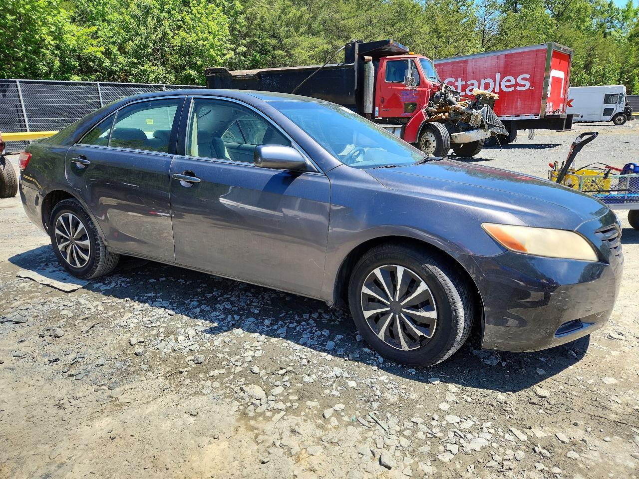 2007 Toyota Camry Le - Image 4