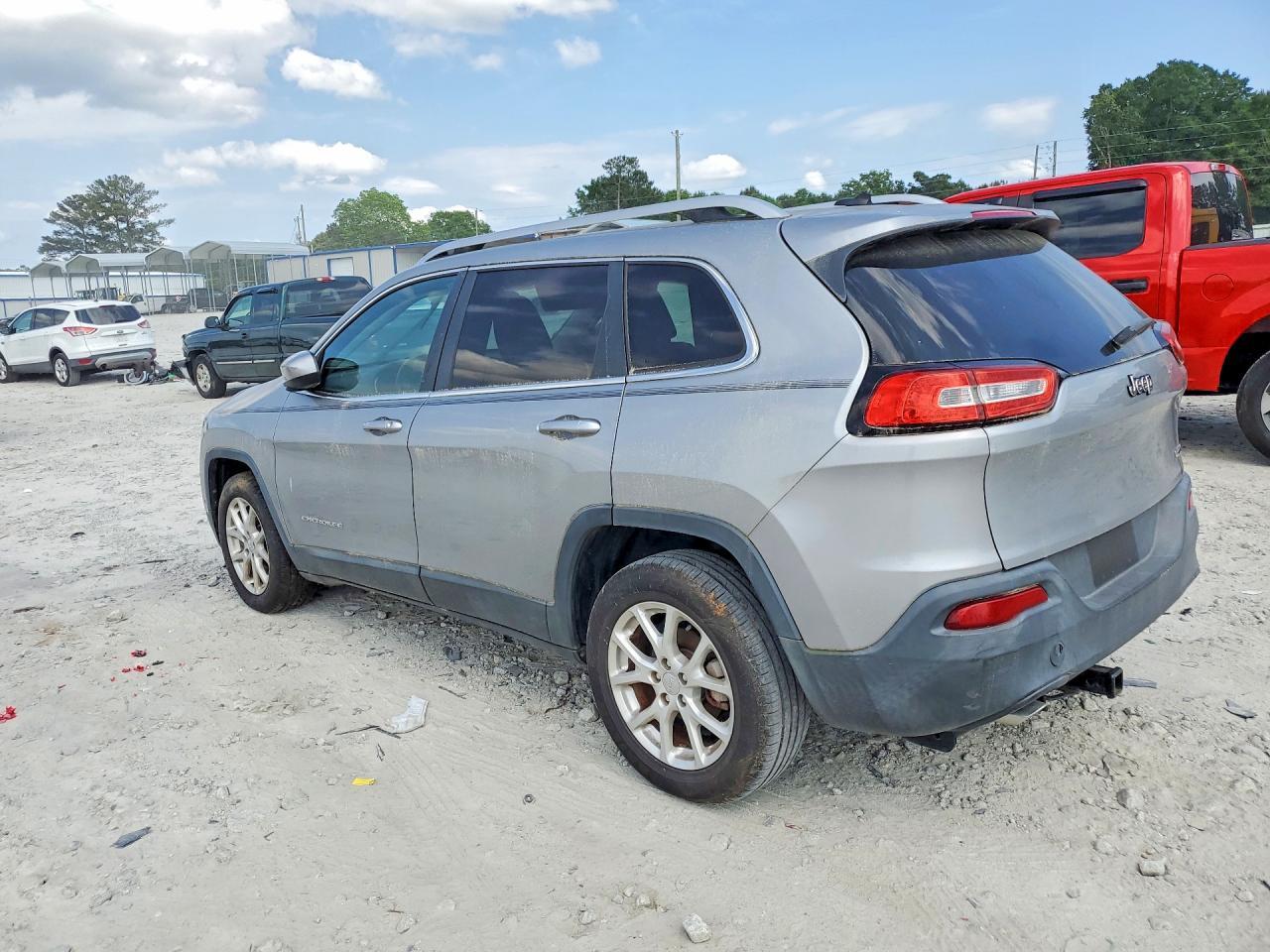2014 Jeep Cherokee Latitude - Фото 2