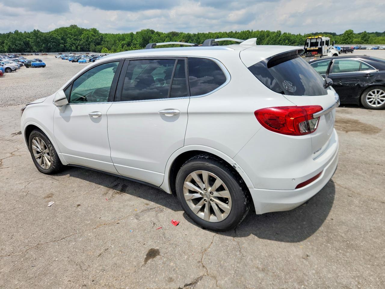 2017 Buick Envision Essence - Image 2