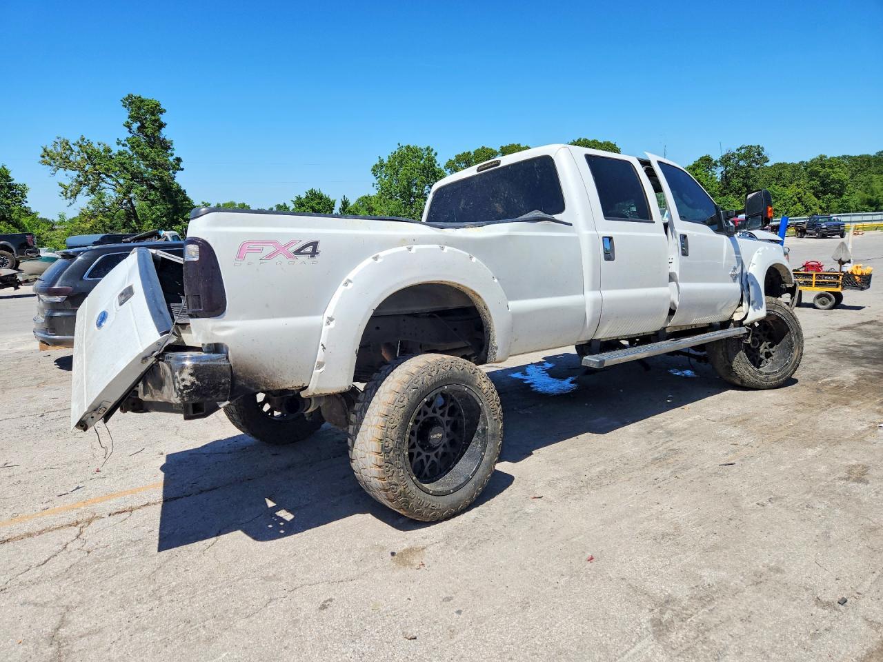 2015 Ford F250 Super Duty - Image 3