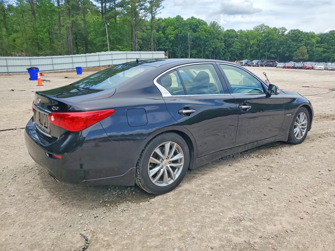 2014 Infiniti Q50 Hybrid Premium - Image 3