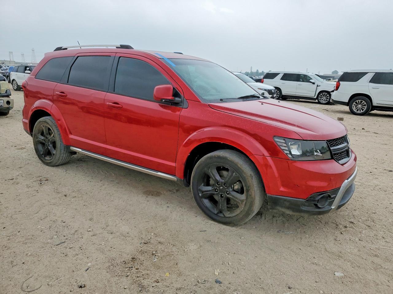 2017 Dodge Journey Crossroad - Image 4