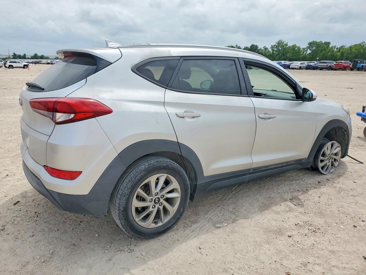 2016 Hyundai Tucson Se - Фото 3