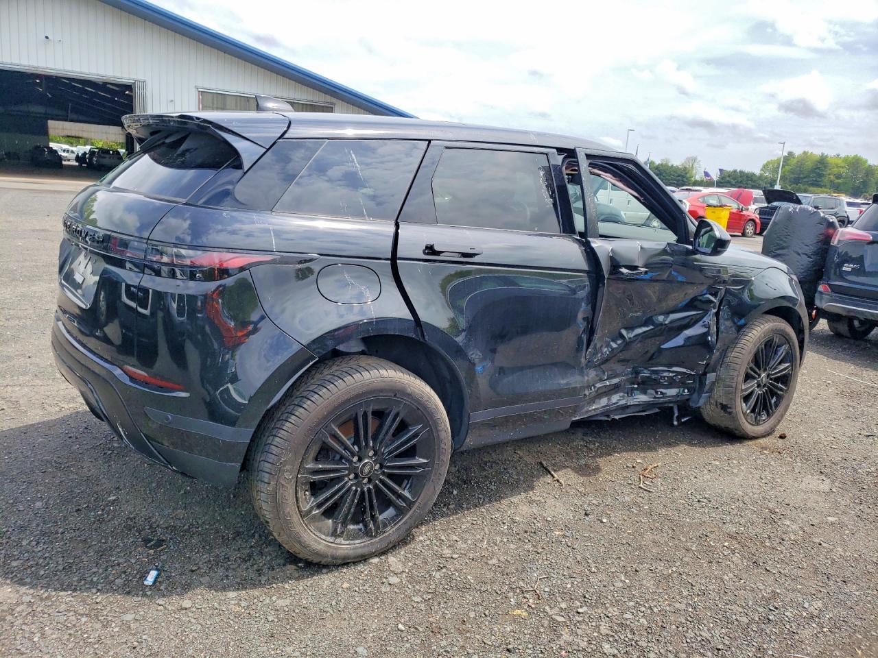 2026 Land Rover Range Rover Evoque S - Фото 3