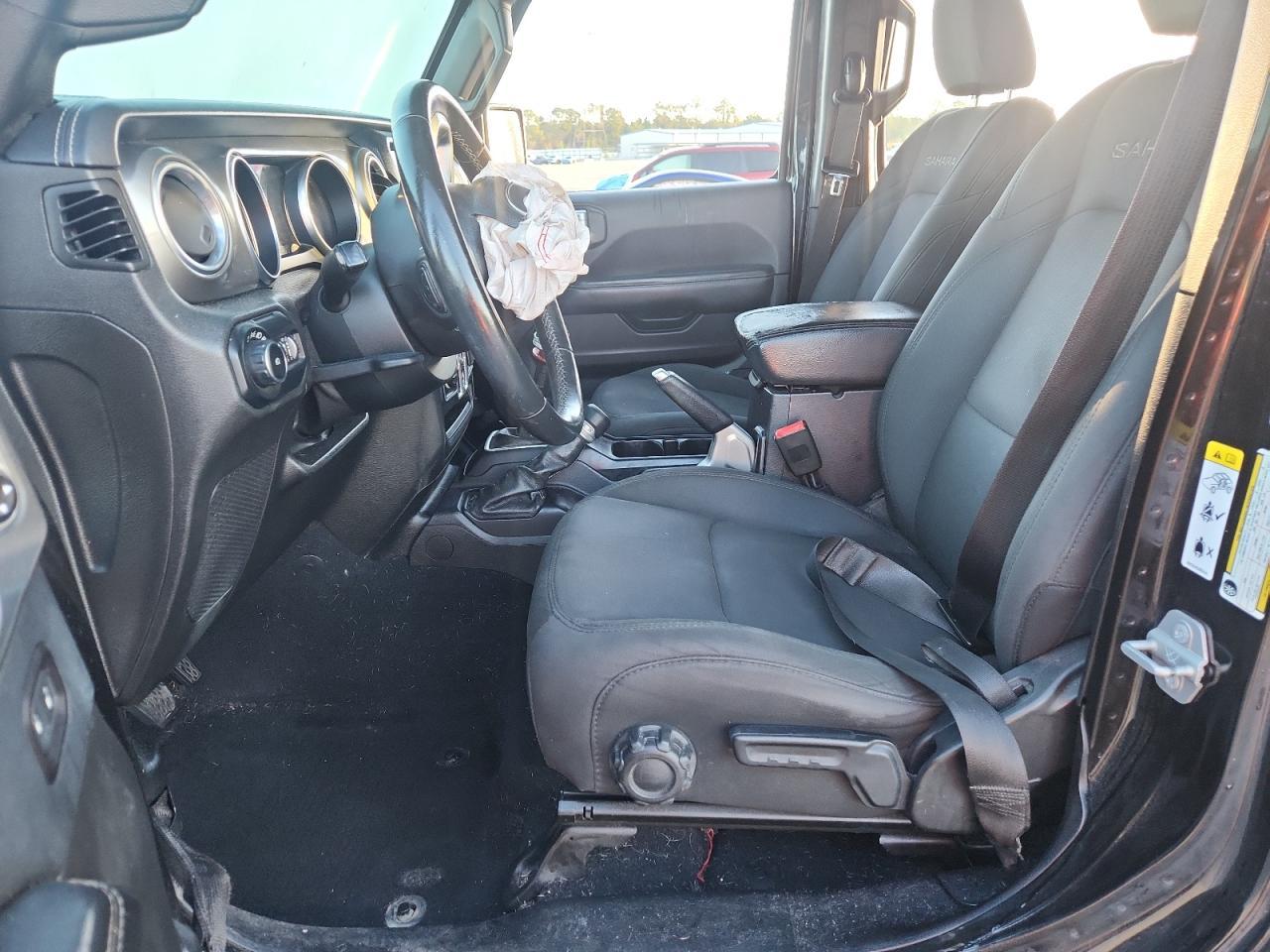2018 Jeep Wrangler Unlimited Sahara - Фото 7