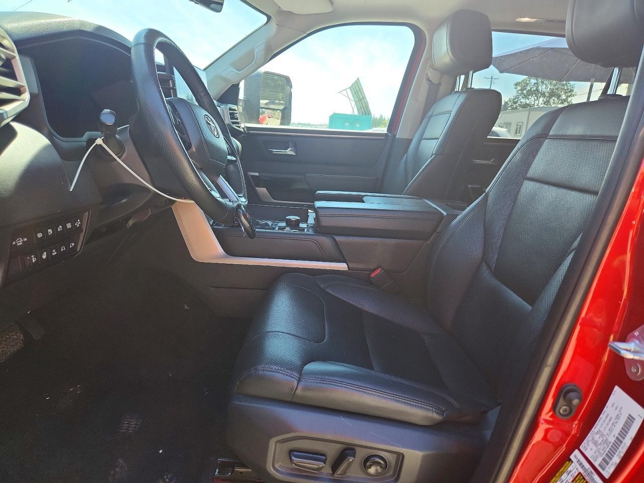 2023 Toyota Sequoia Limited - Фото 7