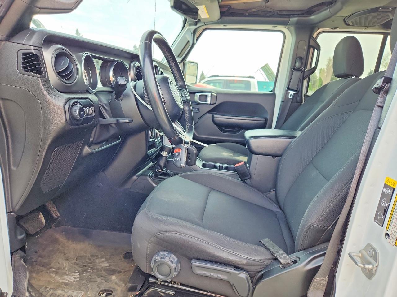 2022 Jeep Wrangler Unlimited Sport - Фото 7