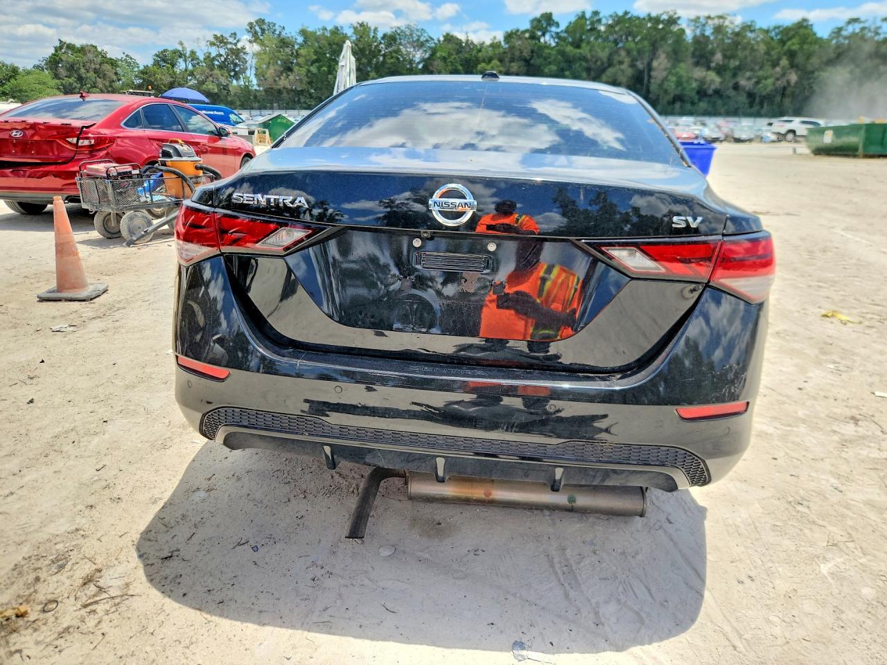 2021 Nissan Sentra Sv - Image 6