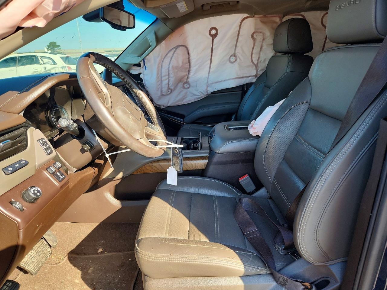 2019 GMC Yukon Denali - Image 7