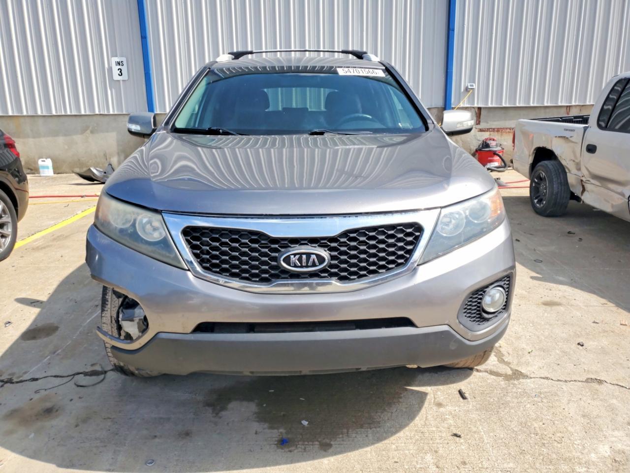 2013 Kia Sorento Ex - Image 5