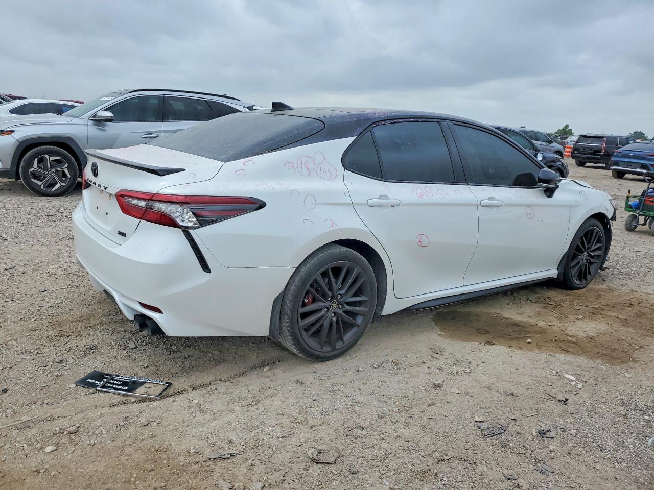 2021 Toyota Camry Xse - Image 3